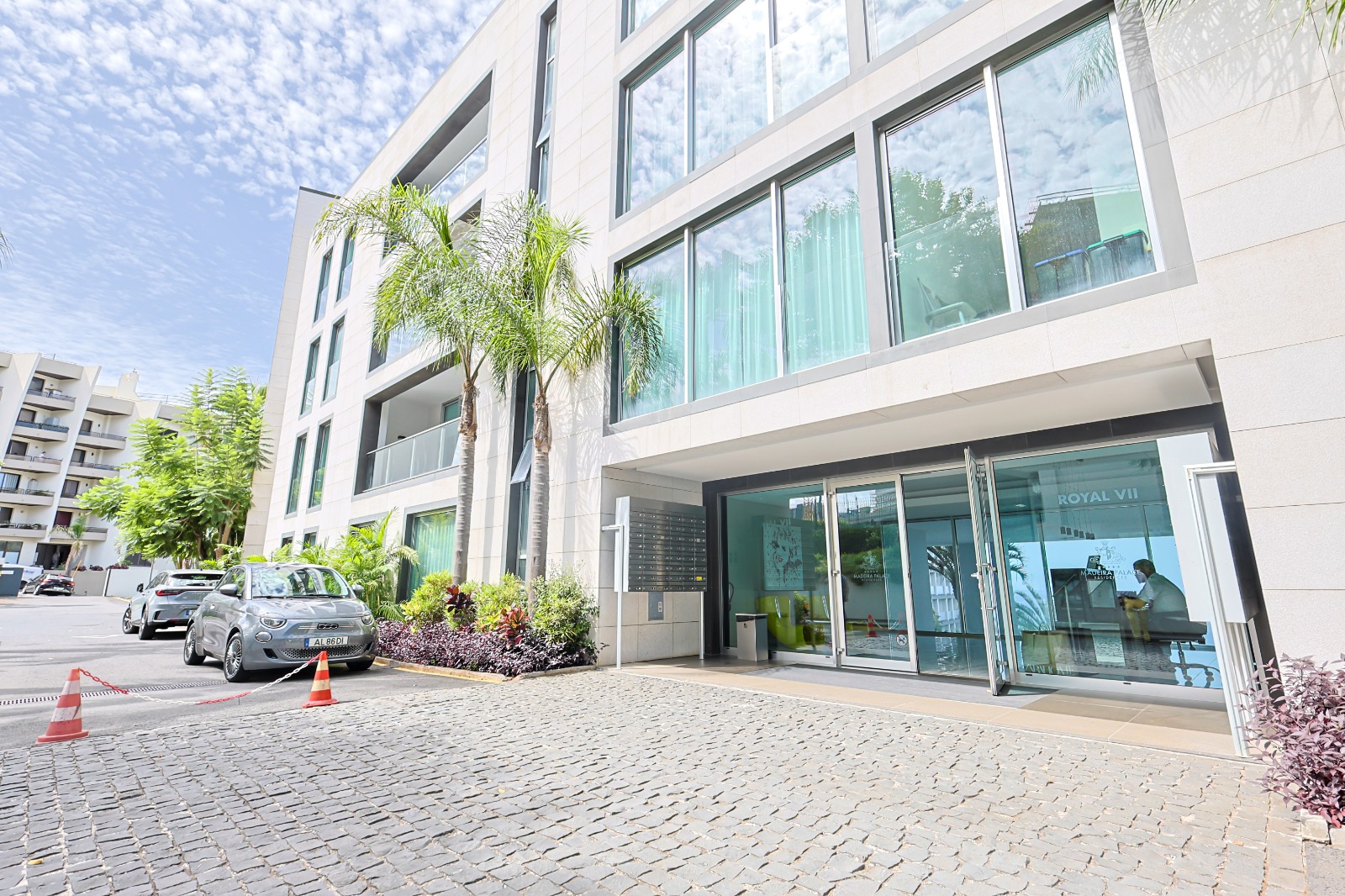 Main entrance of the Savoy Residence Monumentalis development, Funchal